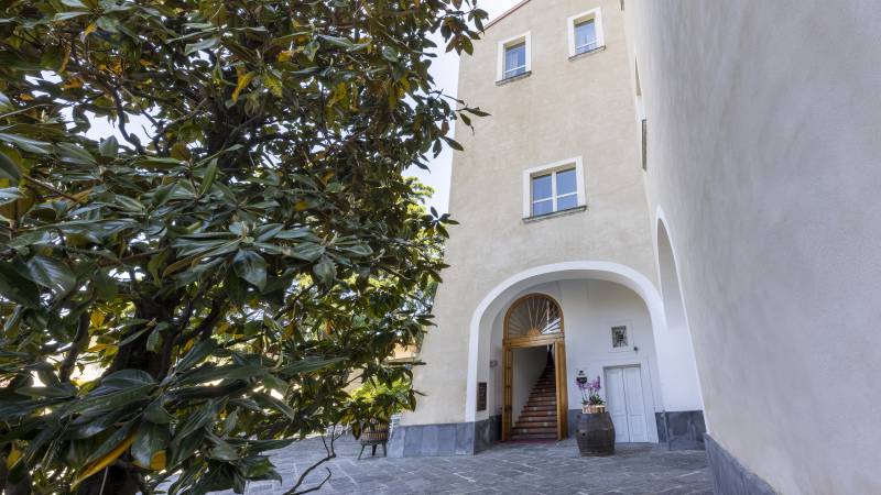 Villa-Buonanno-Napoli-esterno