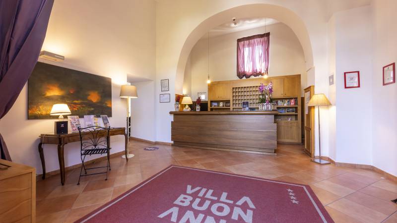 Villa-Buonanno-Napoli-hall-4